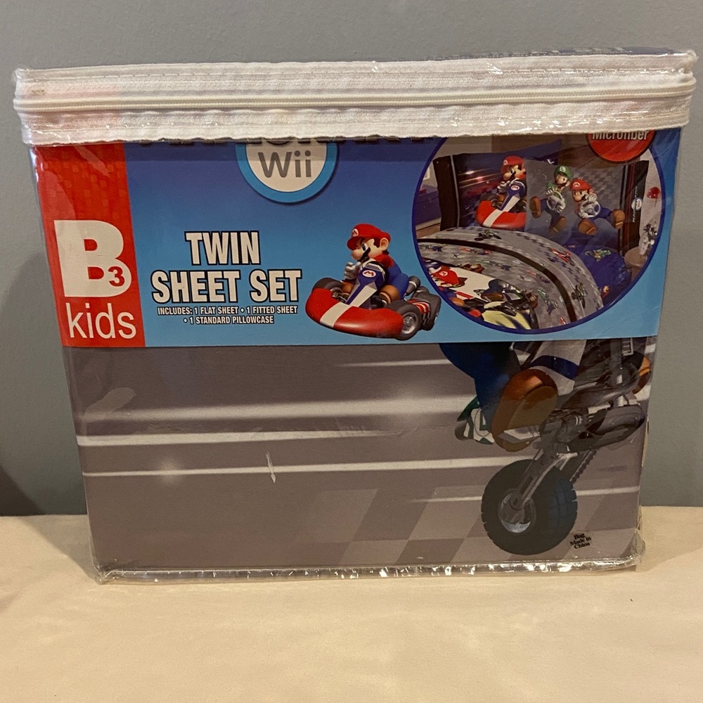 B3 Kids Mario Kart Twin Sheet Set - Blue and Red
